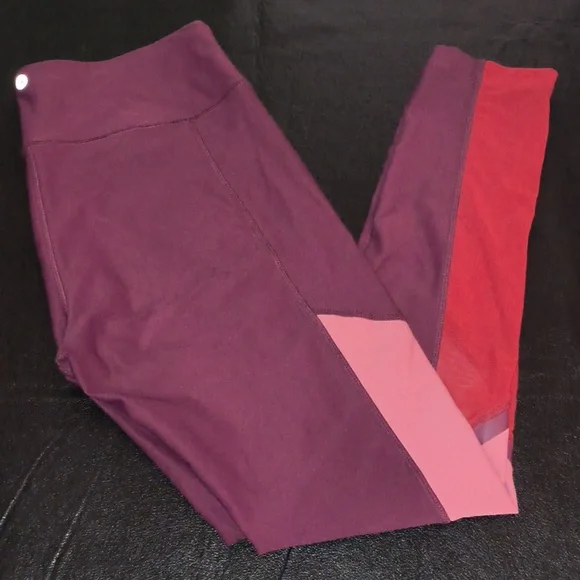 Women's leggings - Picture 2 of 3
